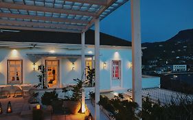 Perantzada Hotel 1811